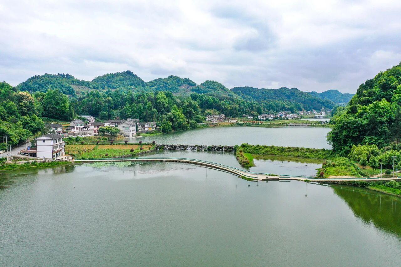 貴州省遵義市湄潭縣大溪溝生態(tài)清潔型小流域治理成效。潘希來 攝.jpg