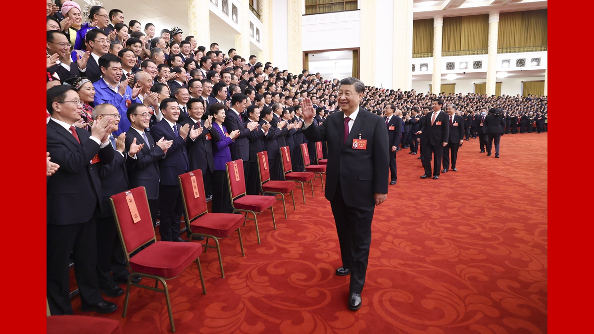 習(xí)近平等領(lǐng)導(dǎo)同志親切會(huì)見出席黨的二十大代表、特邀代表和列席人員